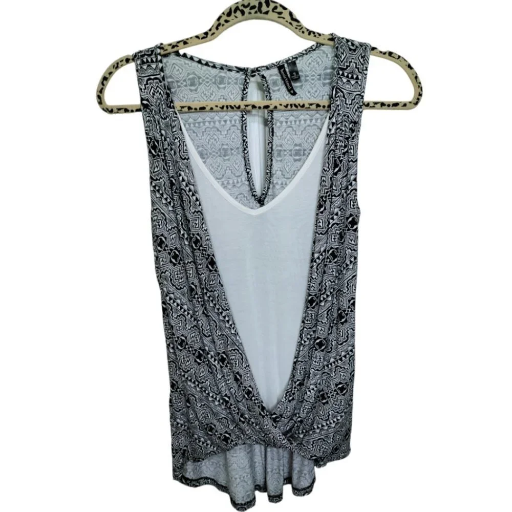 (303) Heart Soul Black& White Draped Front Layer Tank Tops Size S